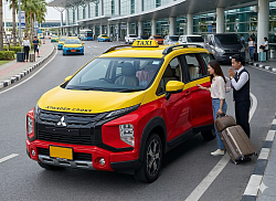 แท็กซี่ขอนแก่น โทร 088-904-8777 หรือแอดไลน์ ที่นี้ https://line.me/ti/p/vNvmcK9Fa5 แท็กซี่กรุงเทพมหานคร BANGKOK TAXI แท็กซี่ไปพัทยา PATAYA TAXI แท็กซี่จังหวัดชลบุรี CHONBURI TAXI แท็กซี่สนามบินสุวรรณภูมิ