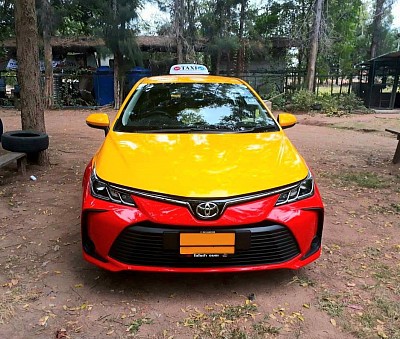 แท็กซี่ขนาดใหญ่ 7ที่นั่ง เหมารถตู้ เช่ารถตู้ พร้อมคนขับ แท็กซี่นำเที่ยว รถเหมา รถรับจ้าง รับทำทัวร์ บริการแท็กซี่รับส่งทั่วไทย แกร็บแท็กซี่ Grab Taxi ตกลงราคาได้ บริการรรถตู้ VIP AND PRIVATE VAN เหมารถตู้ เช่ารถตู้ รถตู้ขอนแก่น        เราพร้อมแล้ว รถตู้ วีไอพี VIP VAN รถตู้ส่วนตัว PRIVATE VAN       พร้อมนำพาท่านเดินทาง ไปในทุกๆพื้นที่ที่ท่านต้องการ หรือจะให้เรา นำพาท่านท่องเที่ยว แนวธรรมชาติ หรือจะเดินทางขอพรใหว้พระสักการะสิ่งศักดิ์สิทธิ์   ตกลงราคาได้ จะเหมาวันเหมาชั่วโมง ติดต่อหาเรา โทรเลย 088 904 8777